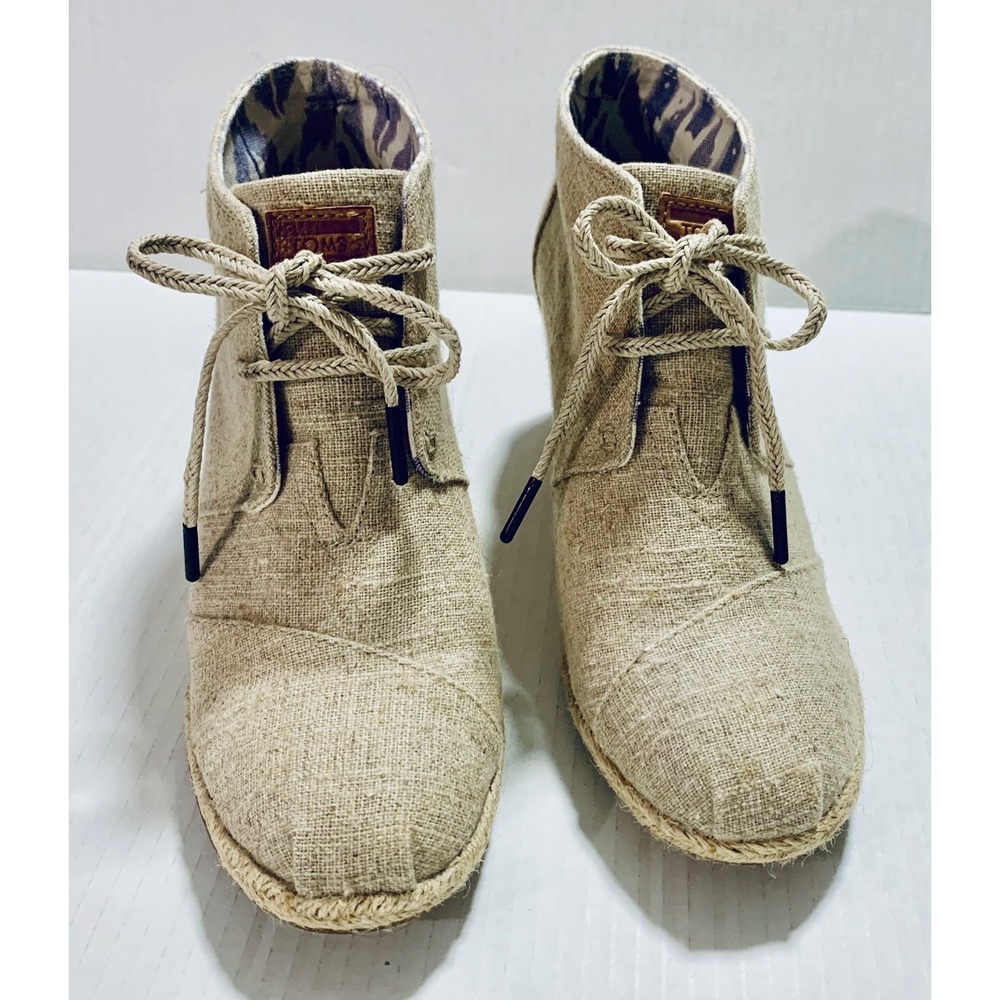 Toms Women Beige Canvas Wedge Ankle Boots Lace Up Espadrille Size 8.5